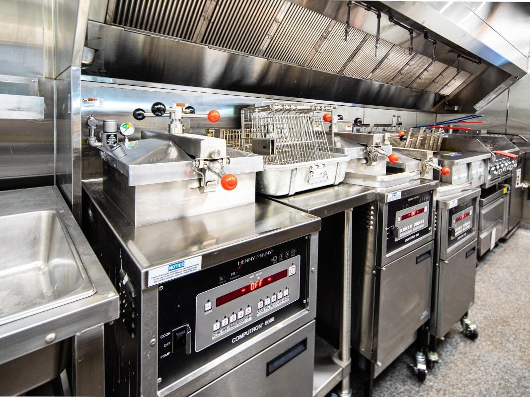 The Hatchery​, a Tampa-based fast-casual concept, has opened ghost kitchens at four Beef O' Brady's restaurants in Tampa Bay.