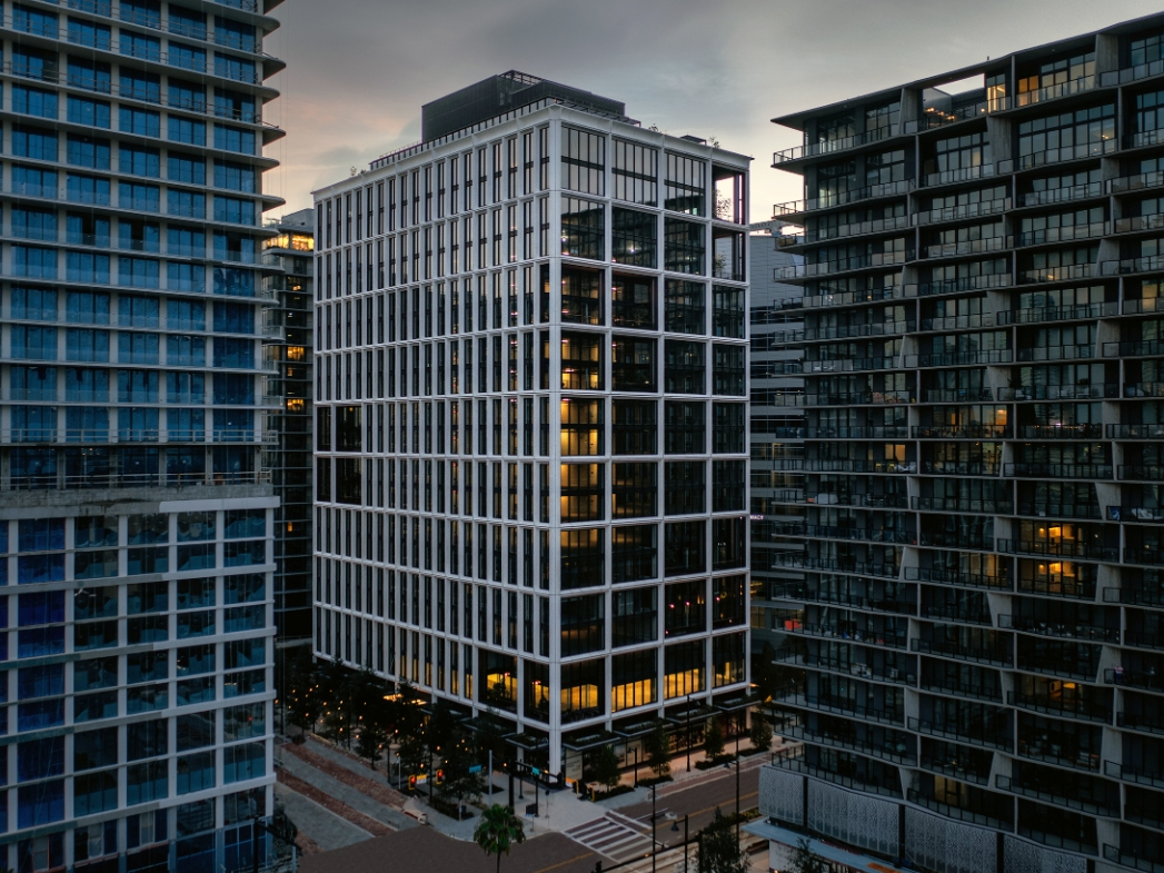 Northern Trust Corp. has committed to leasing more than 10,000 square feet on the ninth floor of the new trophy office tower, Thousand & One. 