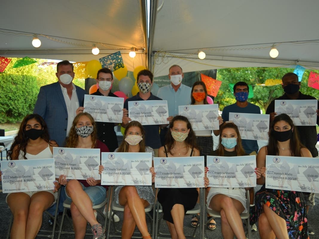 News small post card thumbnail