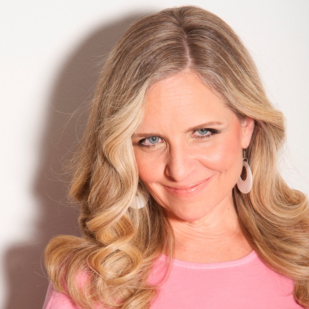  Comedy Folk Singer/Songwriter/ “Professional Smart Aleck”