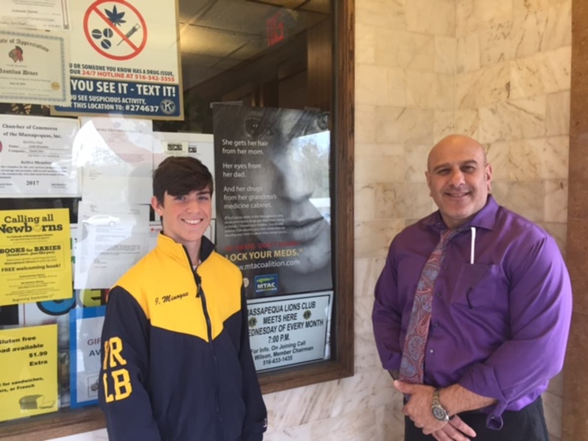 News small post card thumbnail