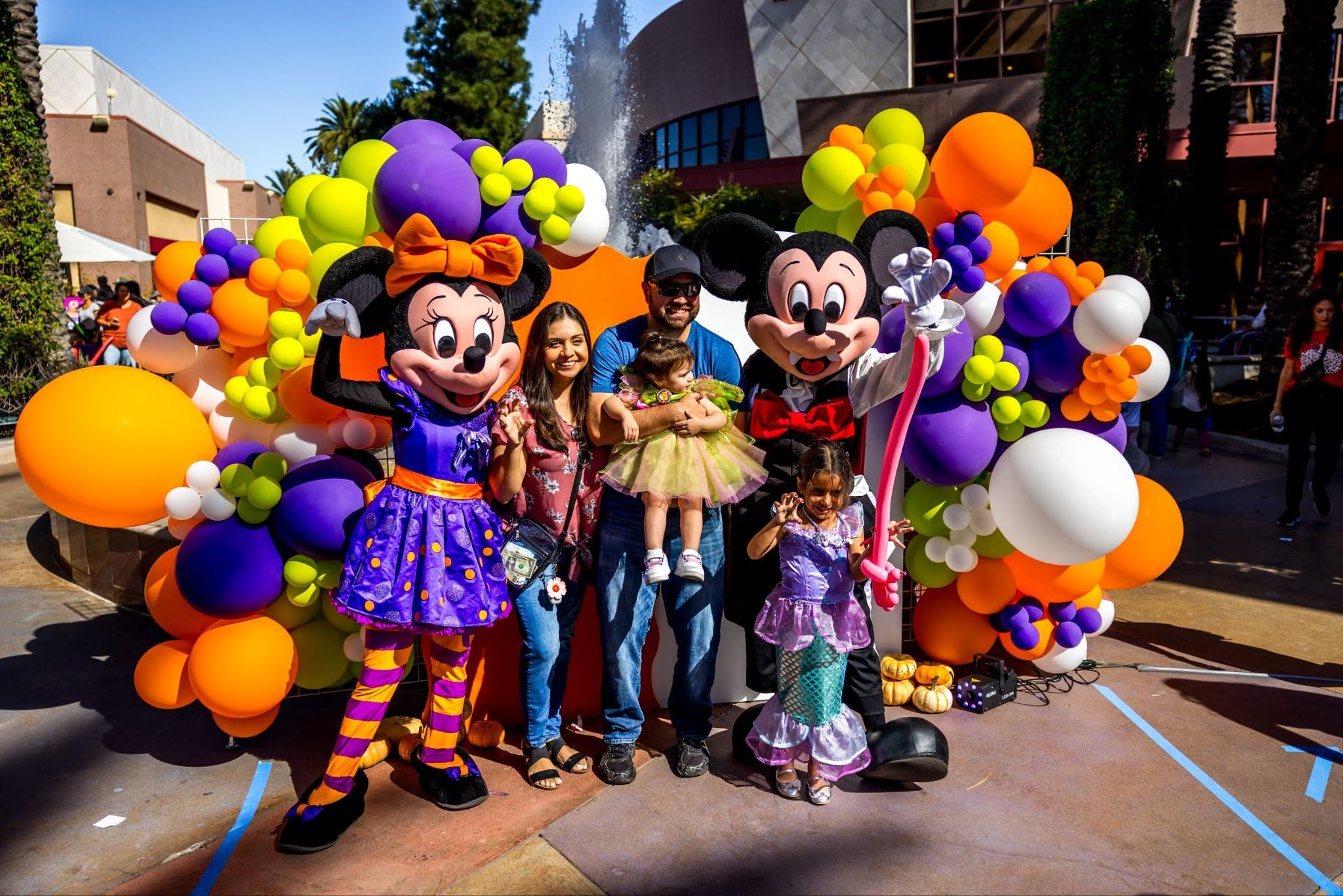 Dress to Thrill at Cerritos Towne Center's Free Halloween Boo-Nanza