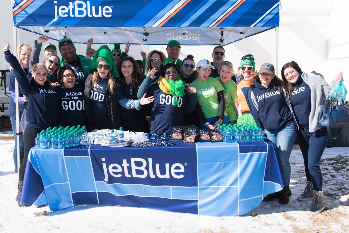 JetBlue Group Shot