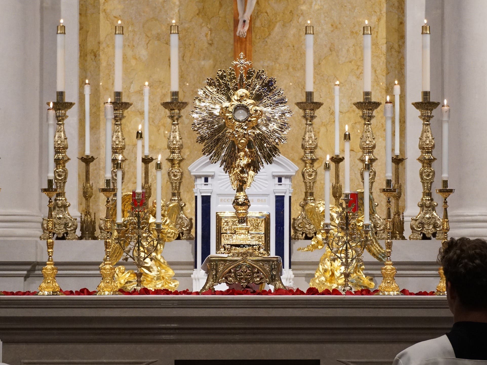 Dec 6 | First Friday Adoration | Trumbull, CT Patch