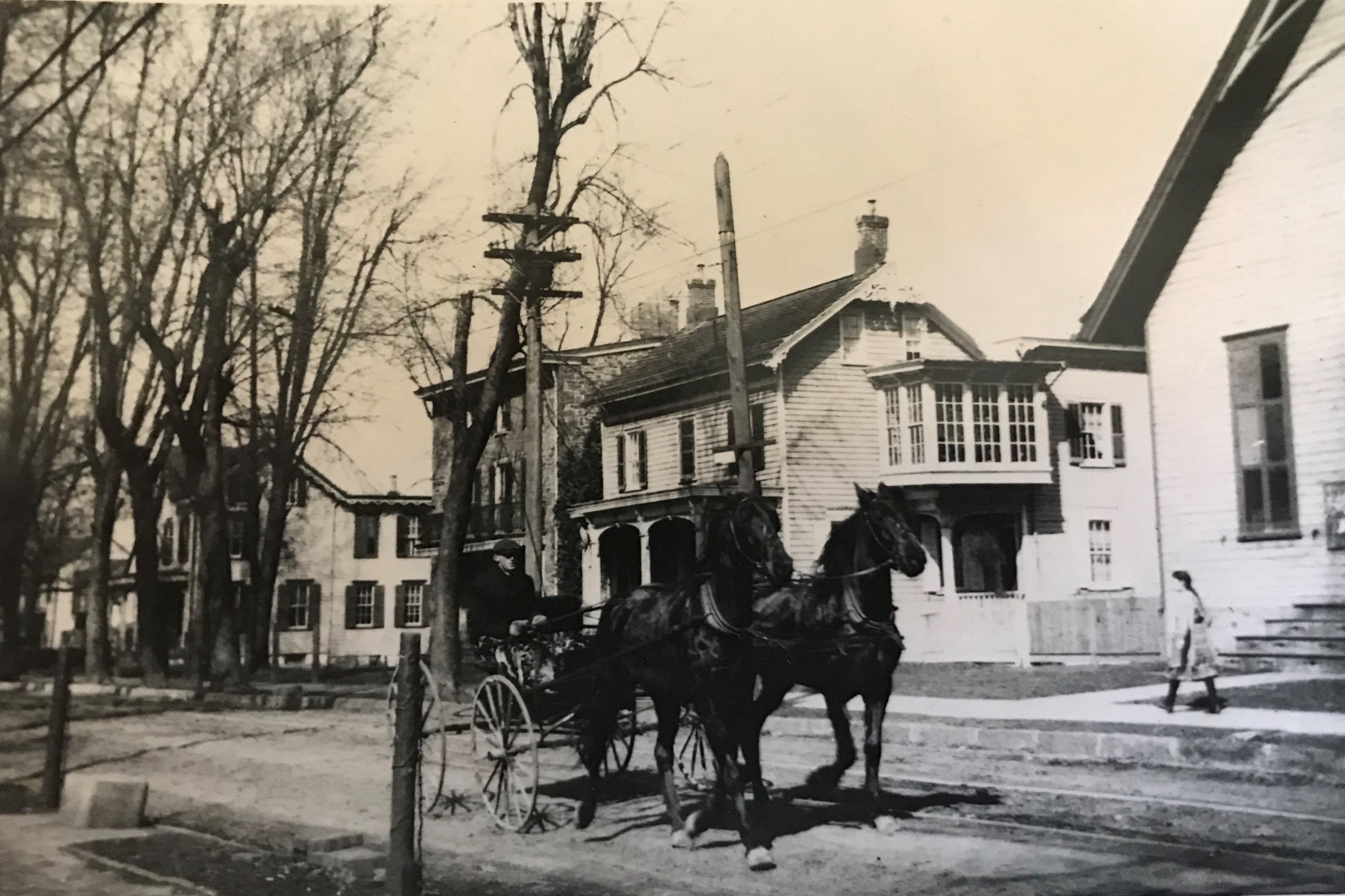Downtown Yardley Walking Tour 
