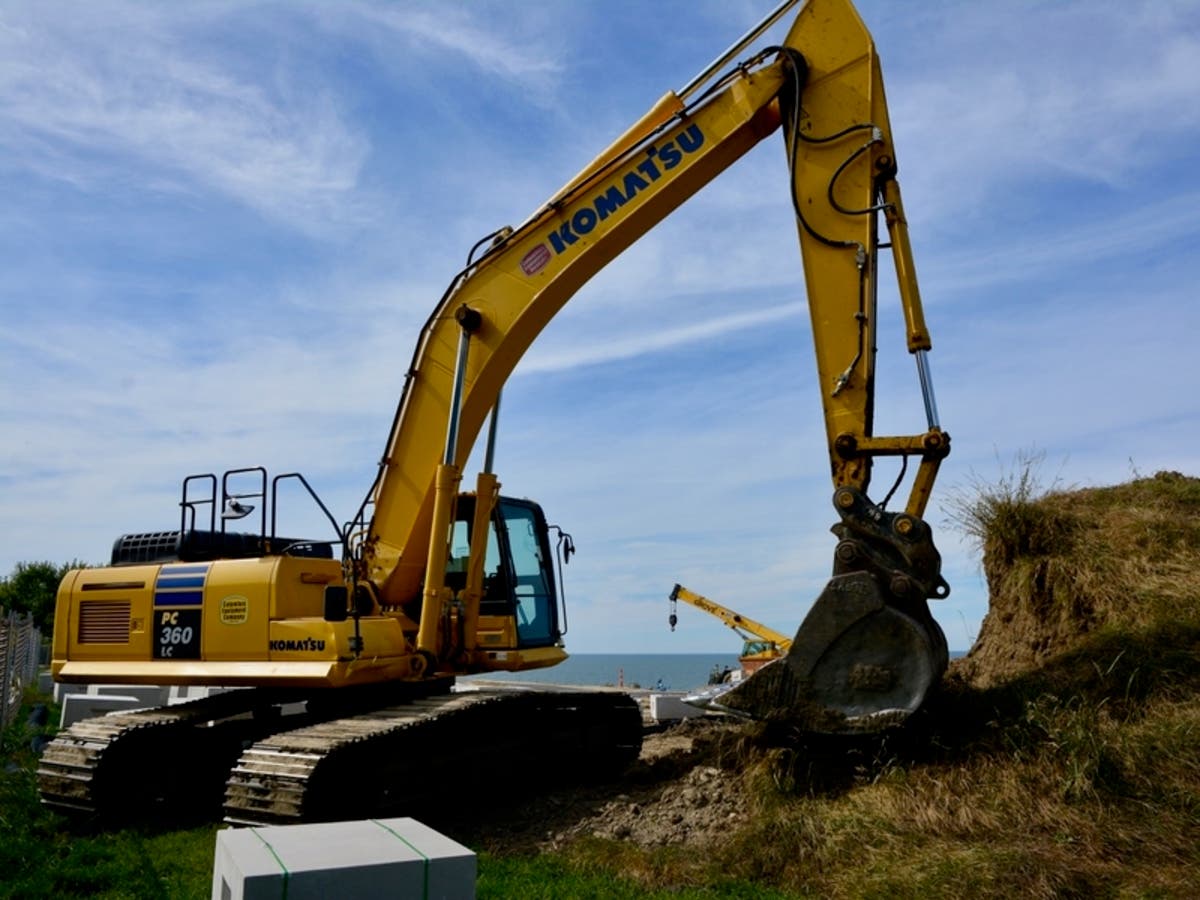 A public hearing on the permanent building committee is planned for April 8.​