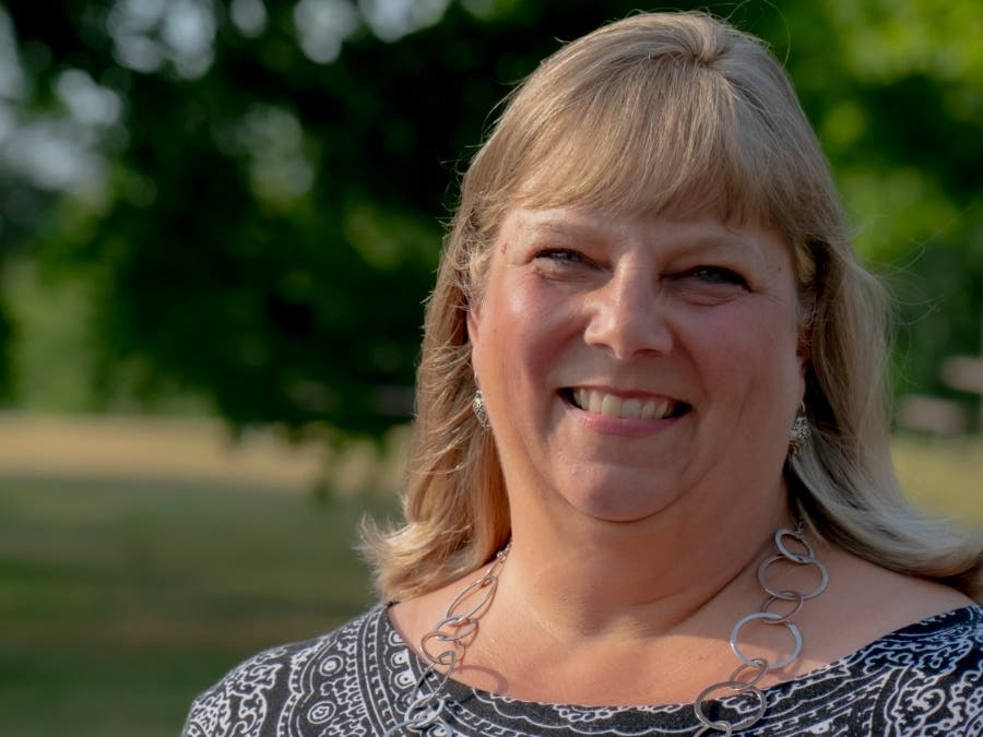 Debbie Brooks is running for re-election to the Brookfield Board of Education​ as a Democrat. 