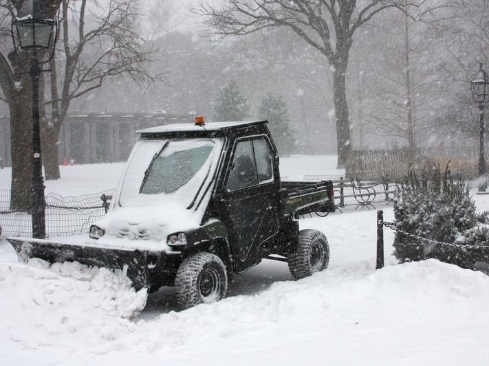 Metro-North is advising Connecticut-bound customers to depart immediately for home or their final destination.