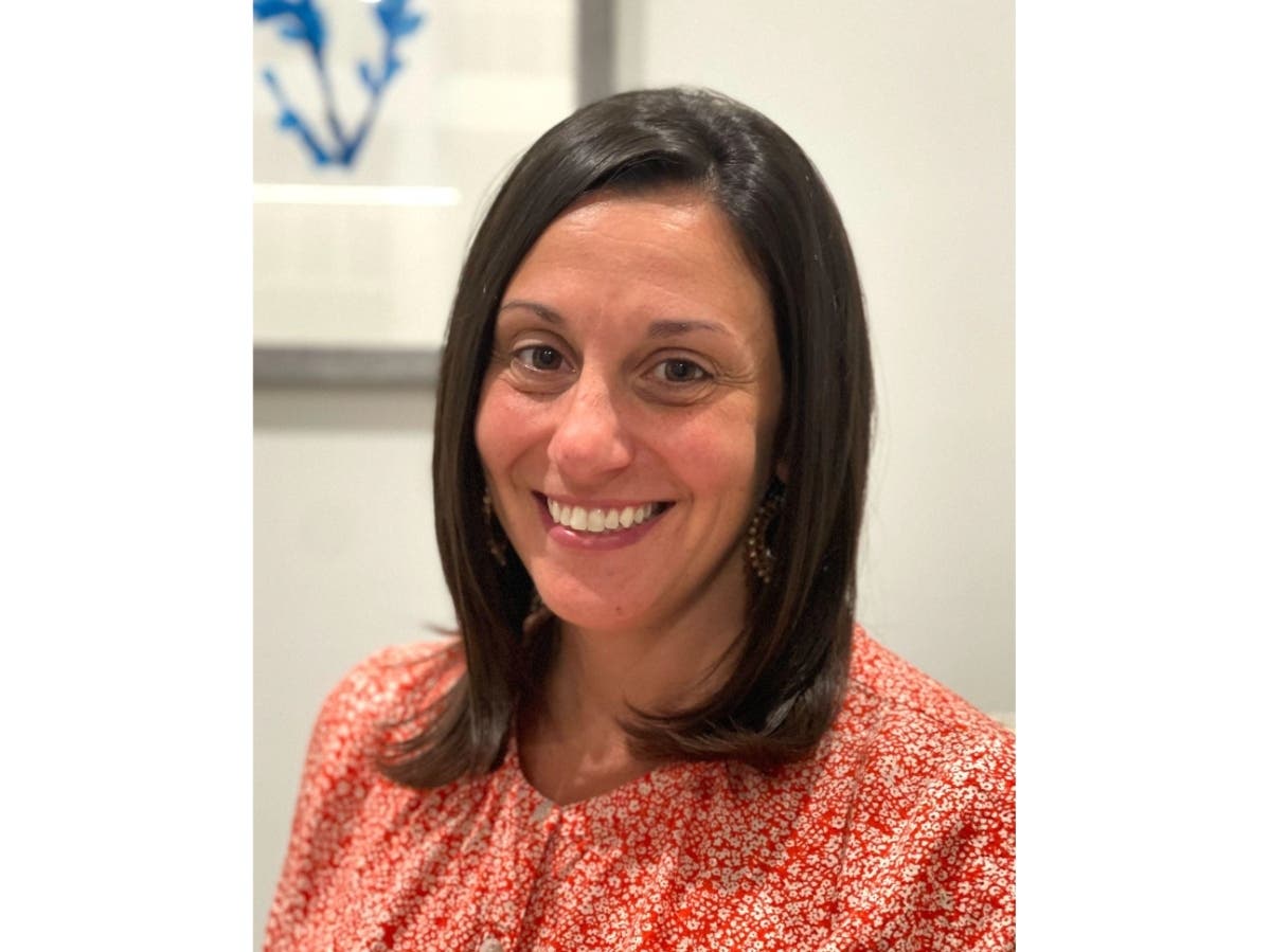 After working 16 years in the Darien Public Schools​, Mary Scalise ​has accepted a job as principal of Ridgebury Elementary School in Ridgefield.