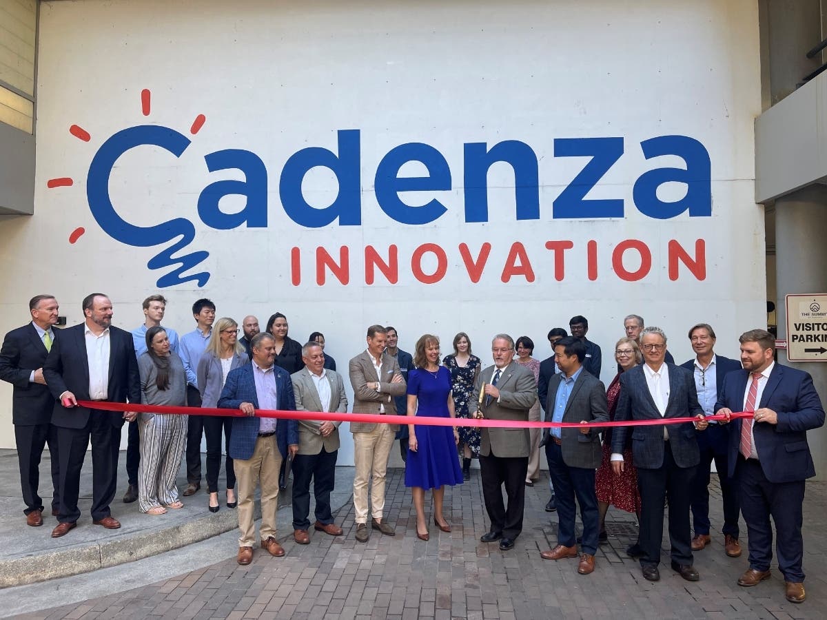 Danbury Mayor Dean Esposito joined Cadenza Innovation founder and CEO Christina Lampe-Onnerud for the company's ribbon-cutting at its new HQ at The Summit on Reserve Road.