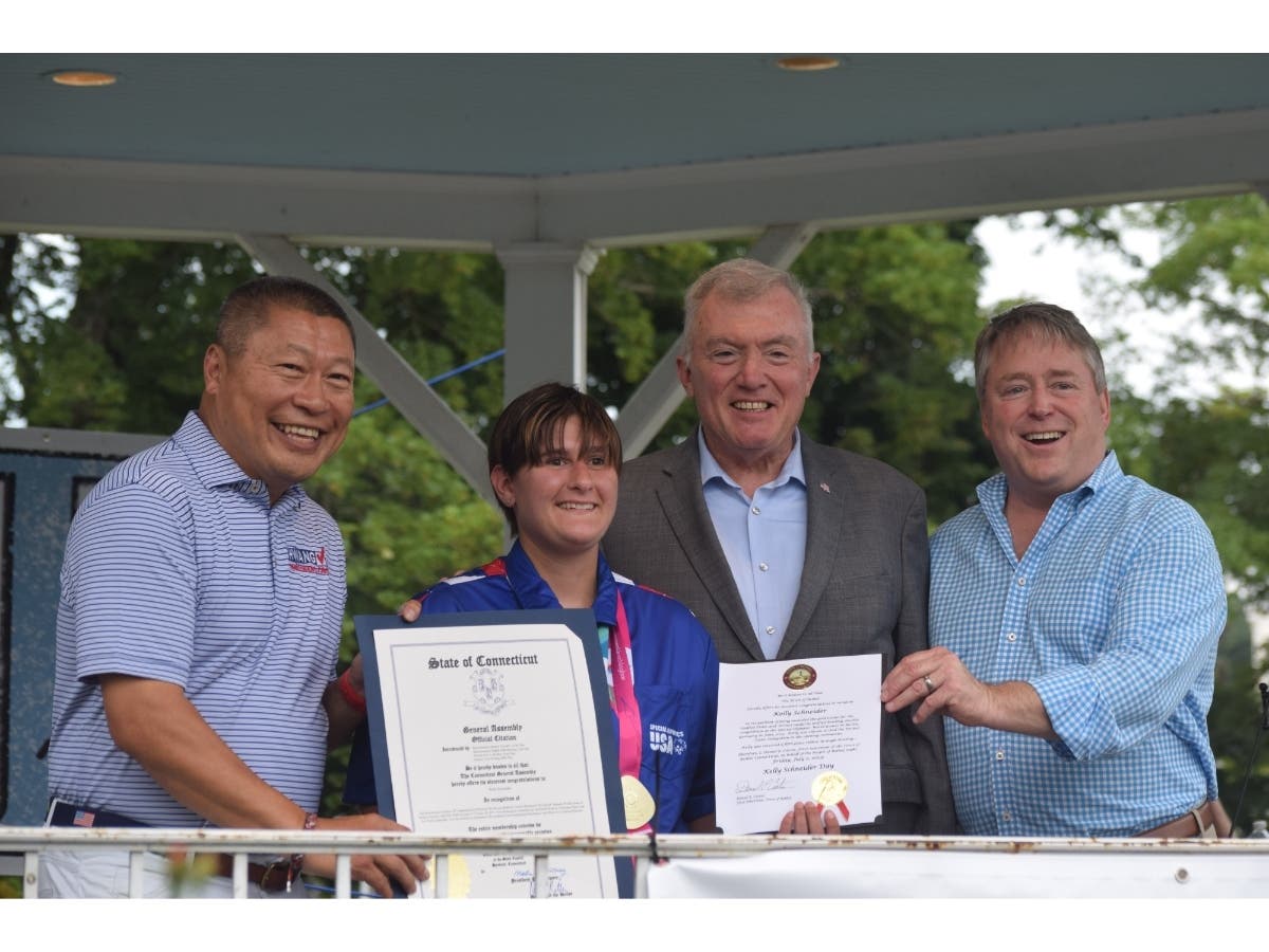 l. to. r.: Sen. Tony Hwang, Kelly Schneider, Rep. Martin Foncello, Bethel First Selectman Dan Carter