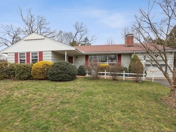 Charming Ranch-Style Home In Danbury Is 'Flooded With Natural Light ...