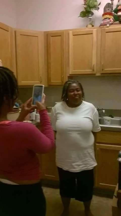 Me and babygirl in the pink at grandma 