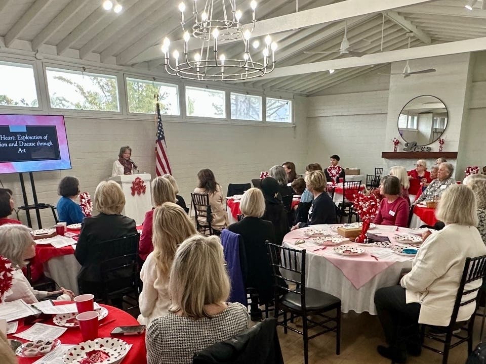 DPWC members enjoyed a wonderful February 6th  Hearrt to Heart luncheon featuring a talk by prominent cardiothoracic surgeon Dr, Timothy Lee and a philanthropic effort for Handbags for Hearts.