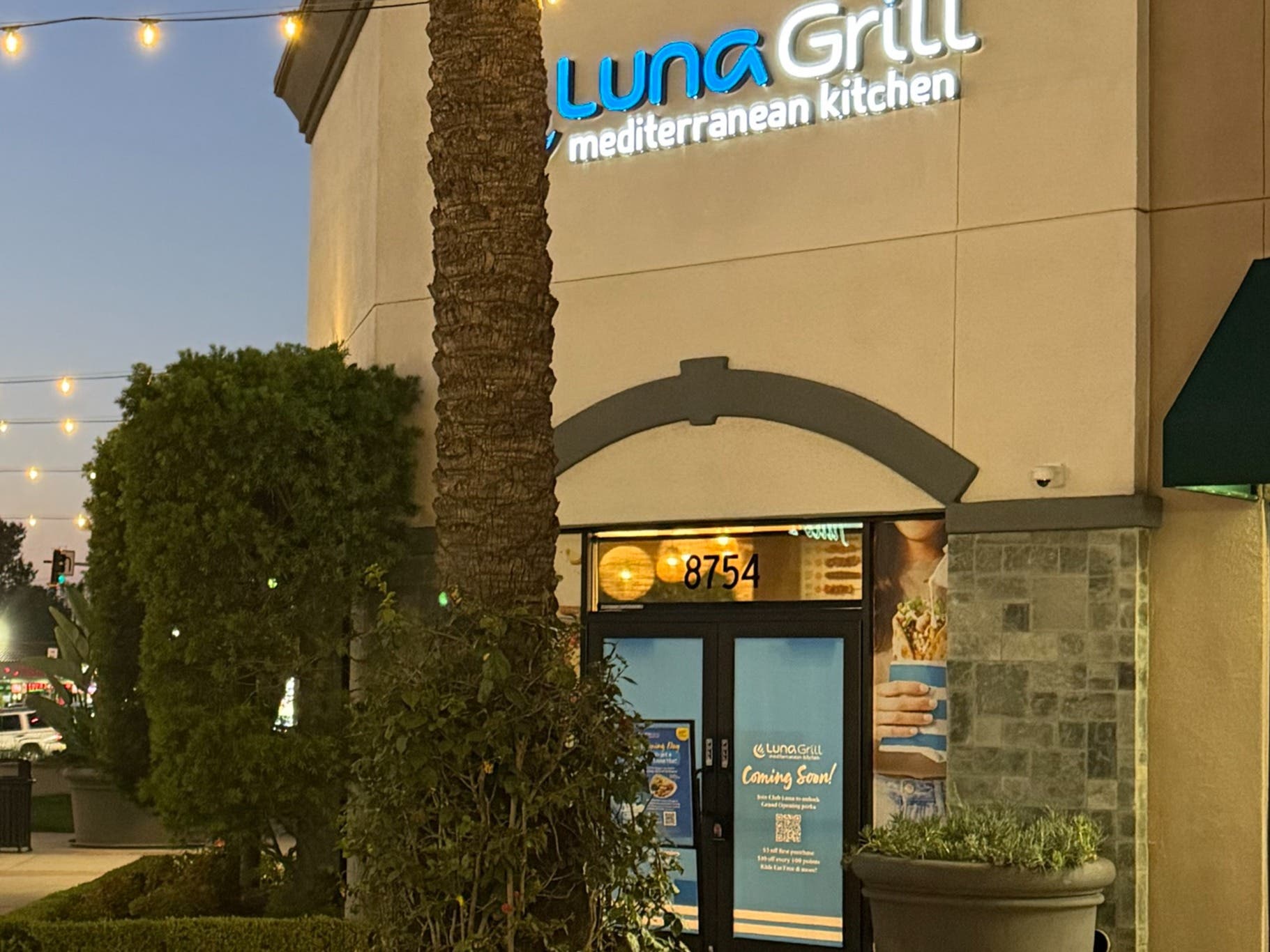 Luna Grill Pico Rivera Grand Opening 