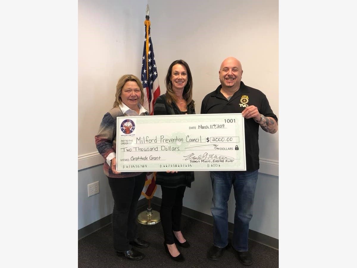 Milford Elks Awards $2K to Milford Prevention Council | Milford, CT Patch