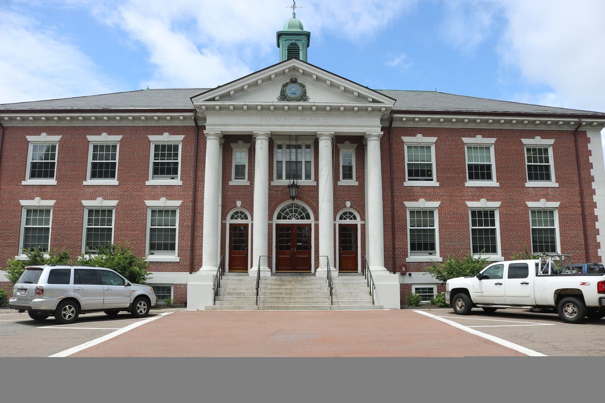 The licensing board won't suspend Braintree Brew House's liquor license if they stay incident-free for six months.