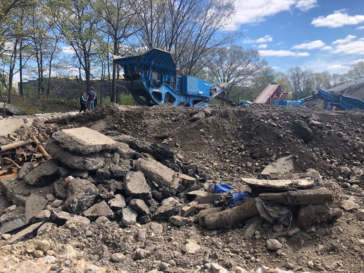 Four of the five parks commissioners admitted they wouldn't want to live near the construction site they approved.