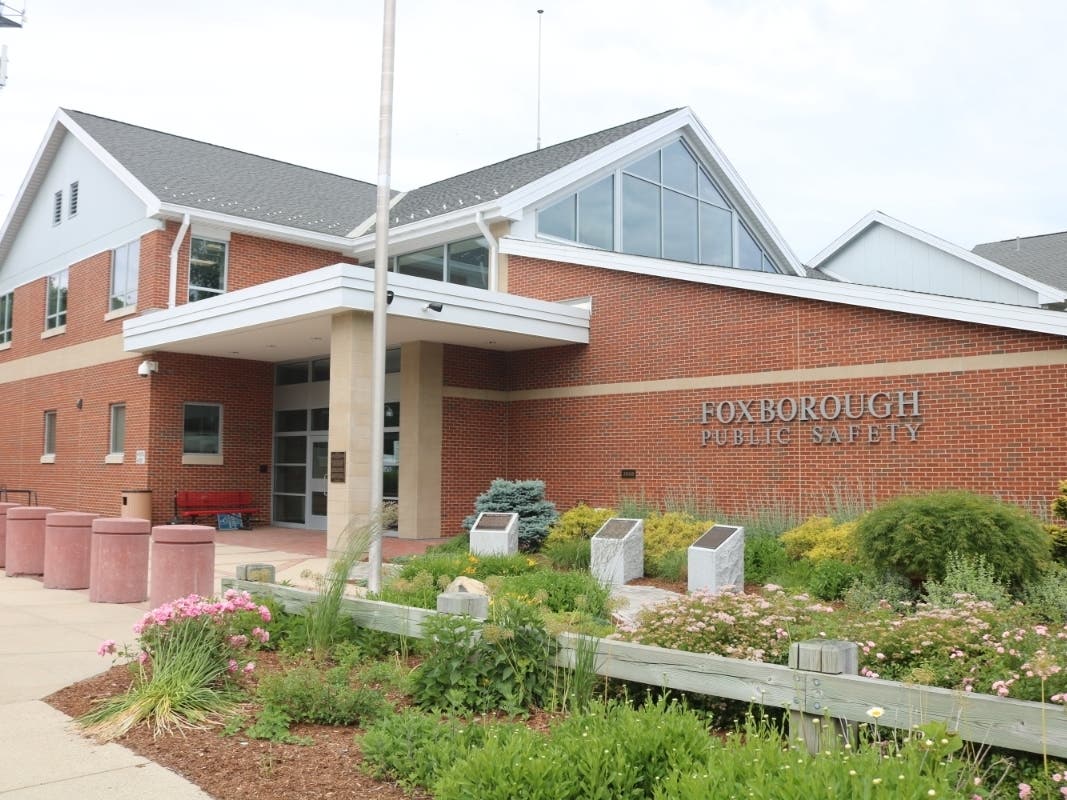 The consulting firm, Municipal Resources, Inc., of Meredith, New Hampshire, made the recommendations at Tuesday's selectmen meeting after spending the last nine months conducting the study.