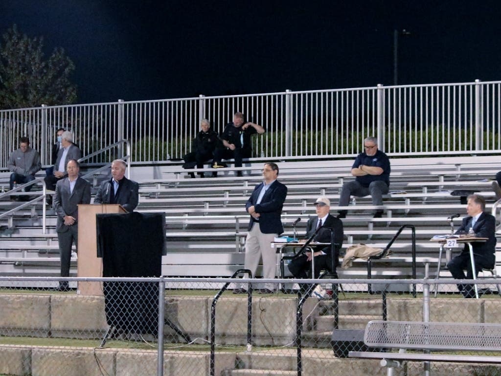 Medfield held its annual town meeting Monday night and saw a debate over where to build a new Dale School last over an hour.