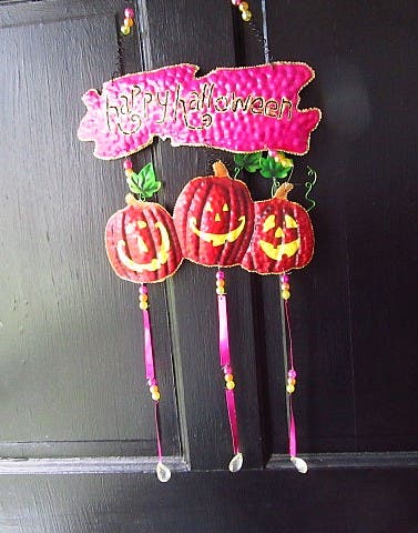 vintage Halloween sign