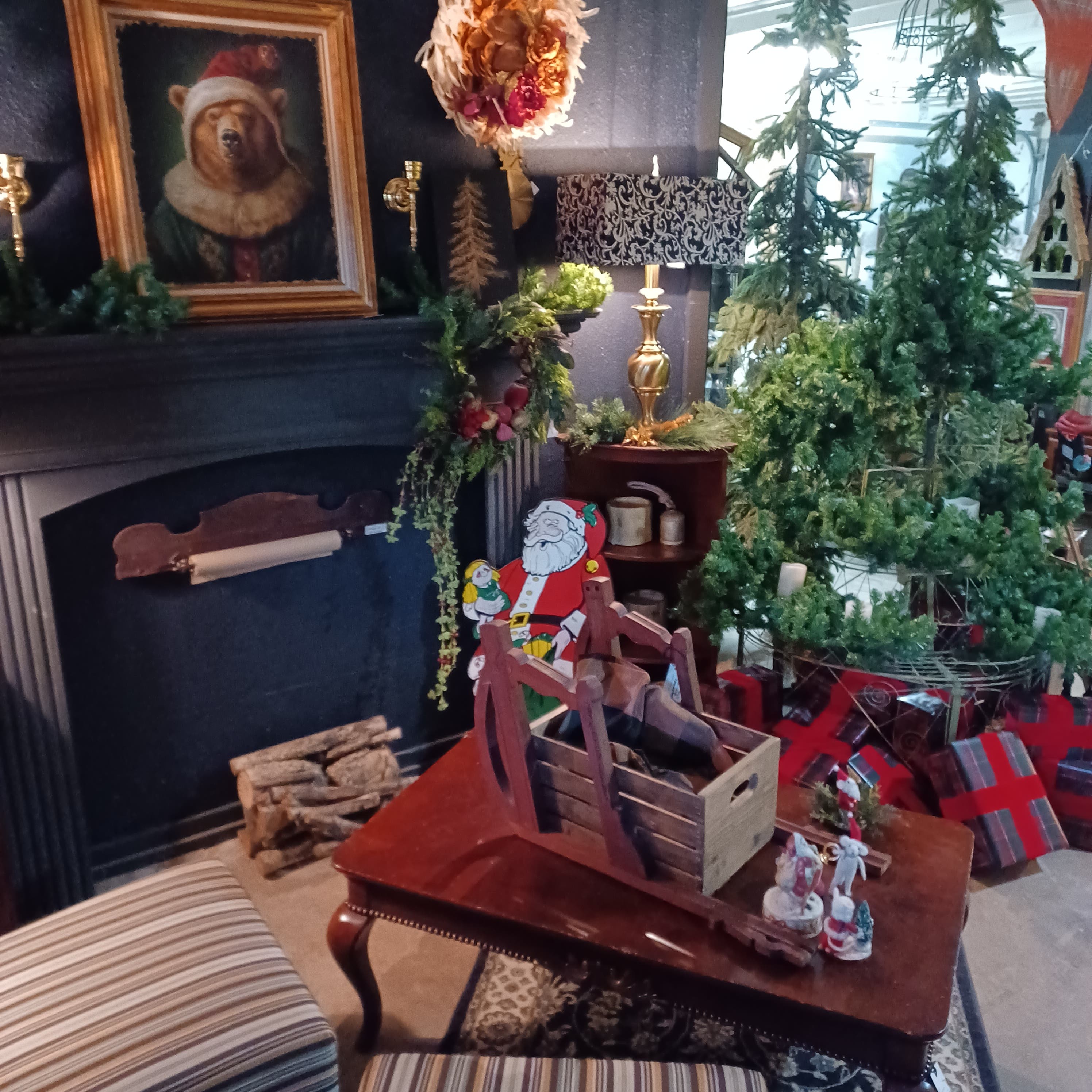 Villa Topiary HOLIDAY Pop Up Shop
