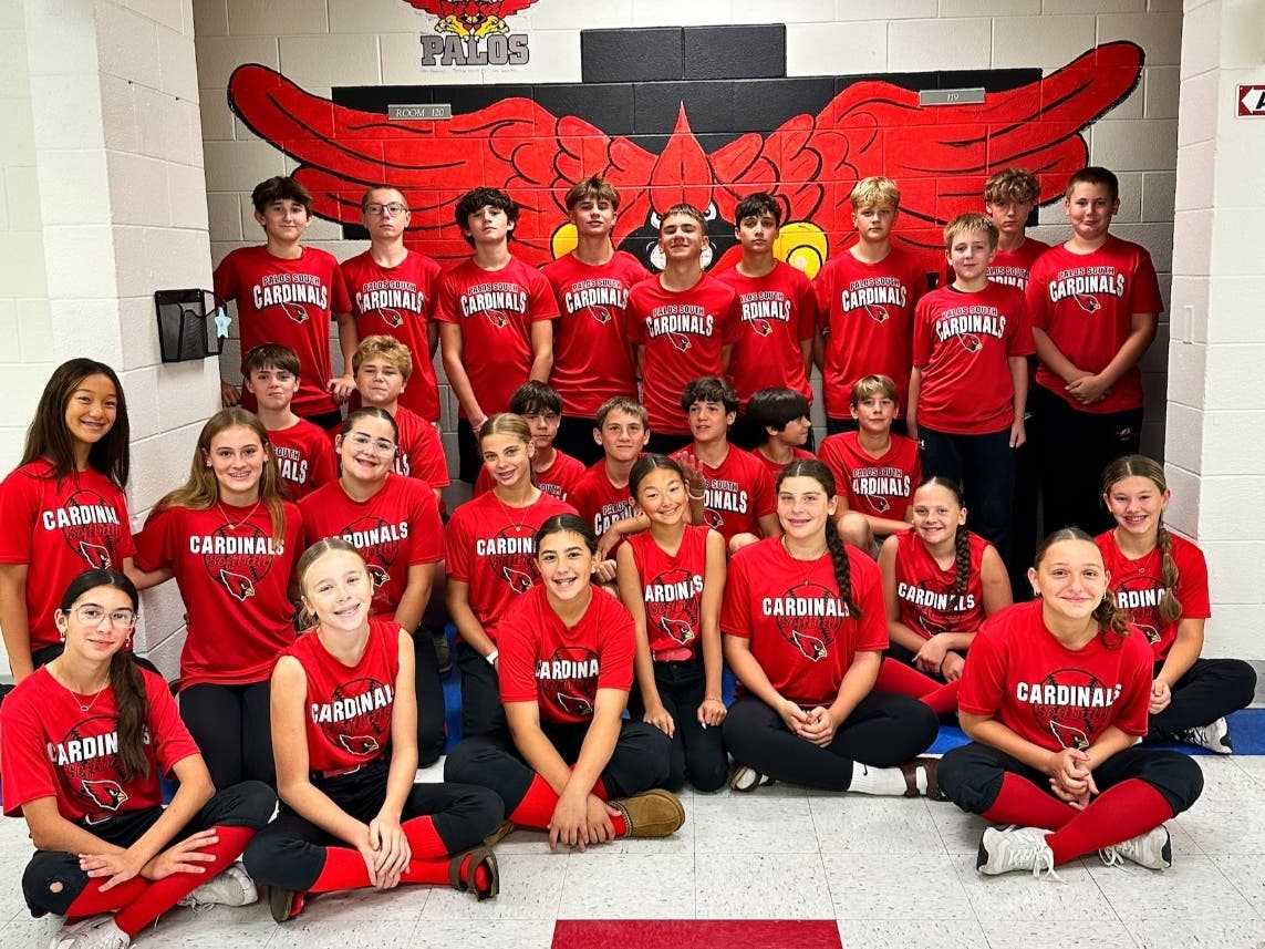 Palos South Middle School's boys and girls softball teams finished in first place in the SWIC Conference with 10 wins and just 1 loss each.