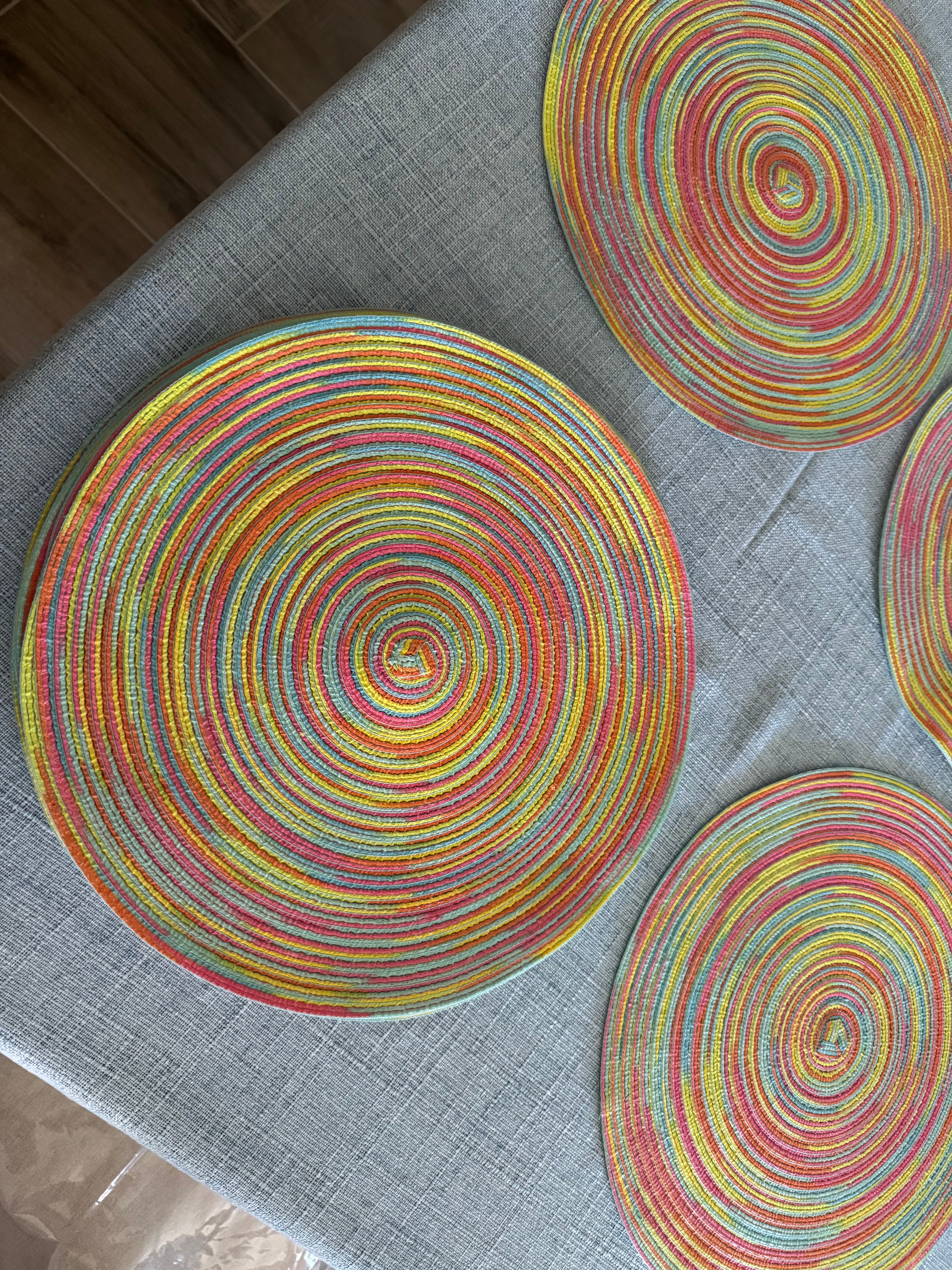 Round Placemats - 16 for $18