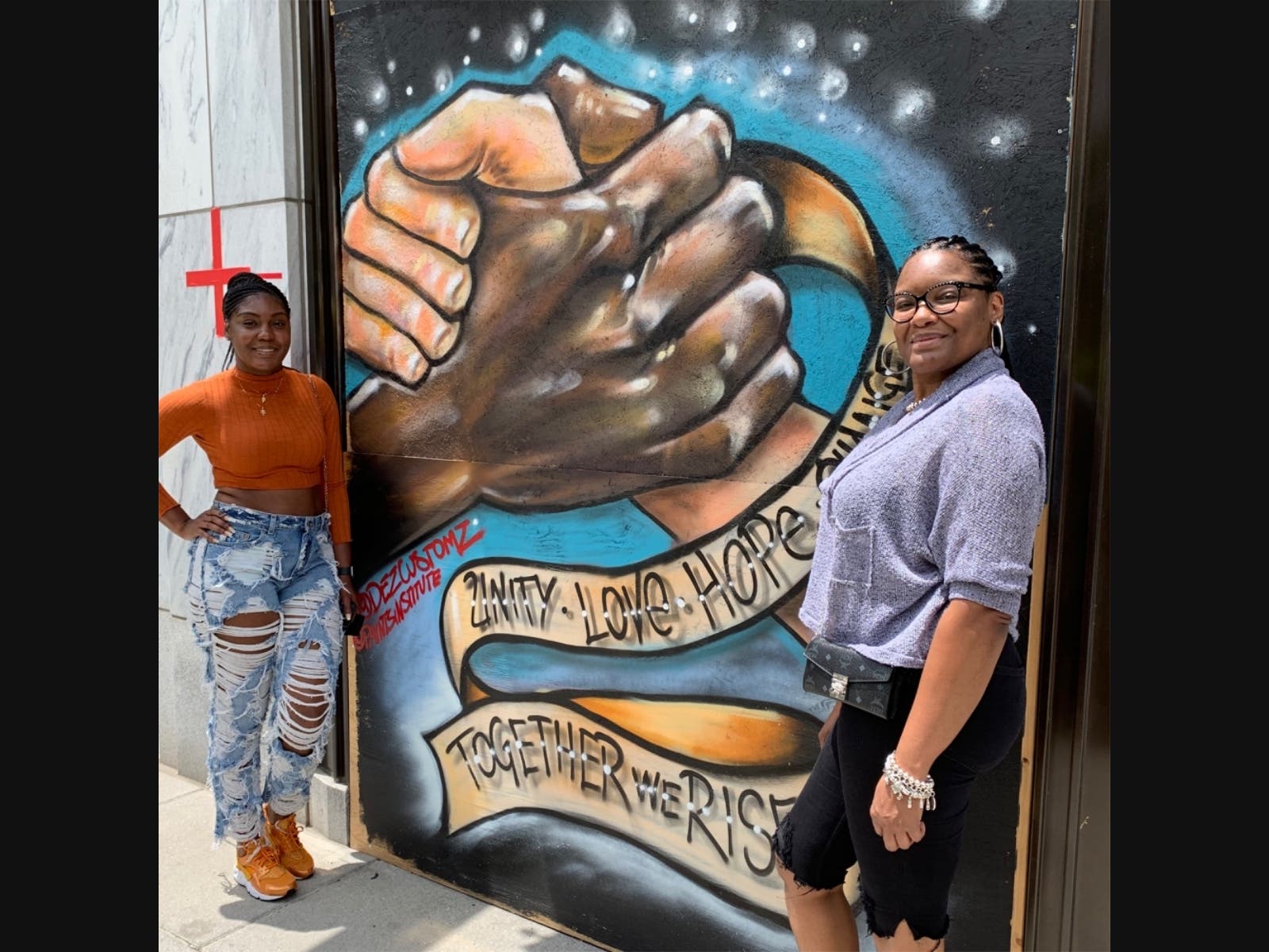 News small post card thumbnail