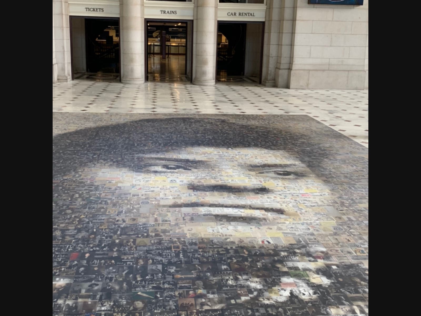 News small post card thumbnail