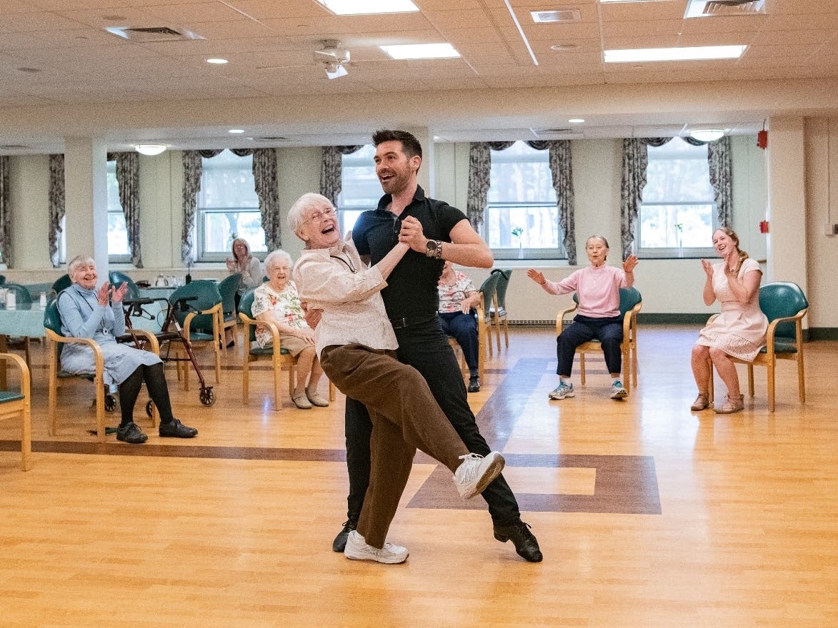 https://patch.com/img/cdn20/users/23093759/20190919/032938/styles/patch_image/public/mrillac-ballroom-dancing___19152302563.jpg