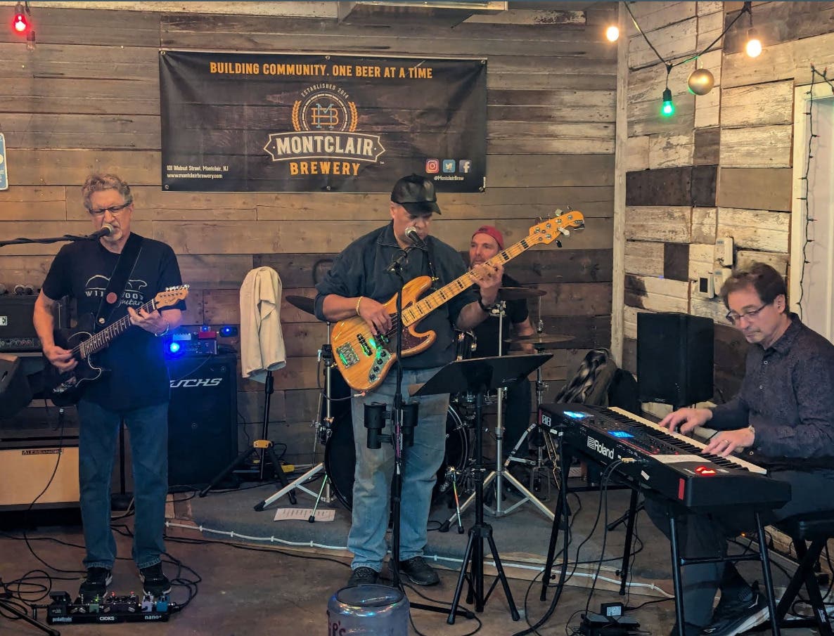 Andy Lackow & Mess Around live at Montclair Brewery