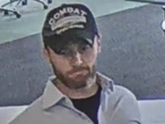Montgomery County Police need the public's help identifying a man they say robbed a Gaithersburg bank.