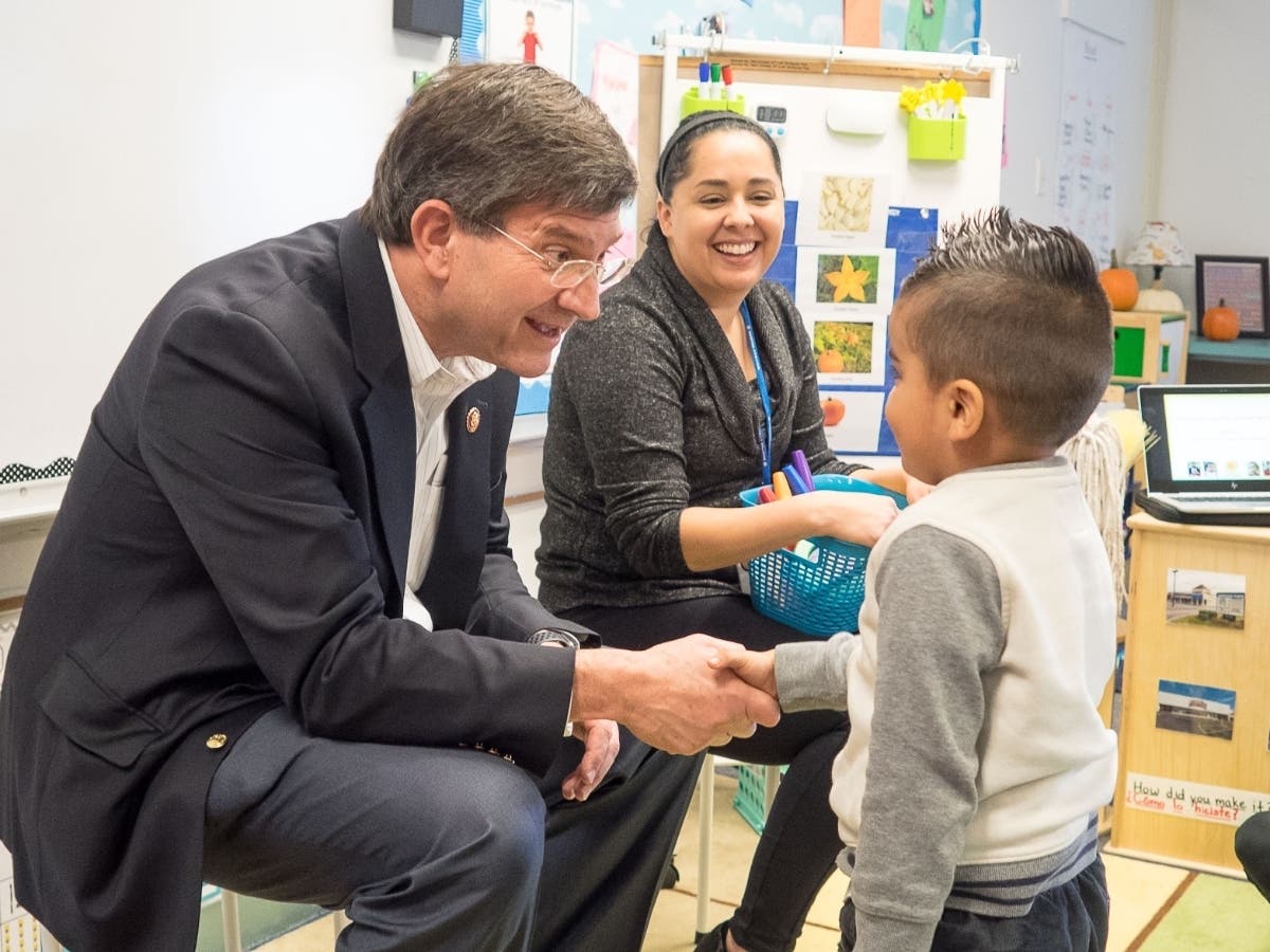 Congressman Brad Schneider meets a pre-kindergarten student in Ms. Lisa Pagano's class at Whitman Elementary School on November 5, 2019.
