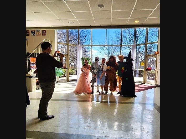 News small post card thumbnail