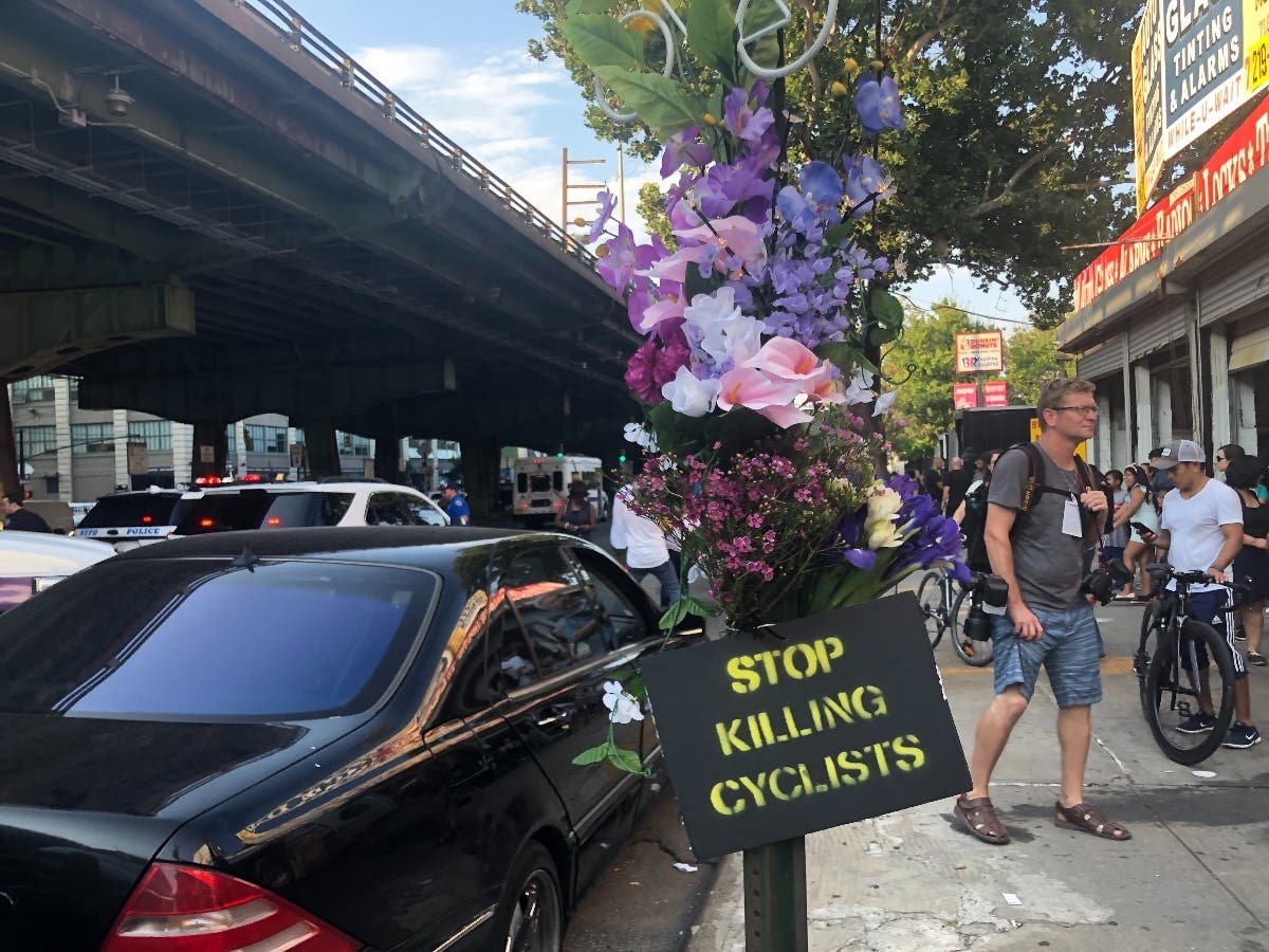 A memorial for Em Samolewicz, who was killed by a tractor trailer, on Third Avenue in Sunset Park.