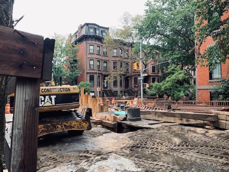 A forum on Wednesday will let residents tell city officials how a major construction project around Sixth Avenue has disrupted their lives.