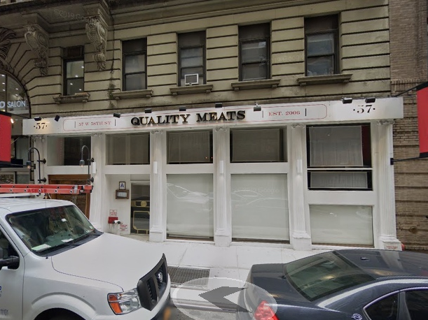 A fire broke out in the bottom-floor restaurant of a West 58th Street apartment building on Thursday afternoon, fire officials said.