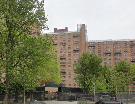 More than 1,000 tenants in a Coney Island building lost their heat and hot water Christmas morning, NYCHA's dashboard shows.