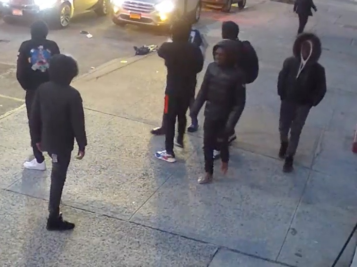 Two of the anti-Semitic attacks that led to the mayor's new anti-hate plan happened within blocks of each other by the same group, cops say.