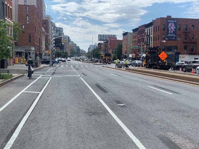 The Department of Transportation started the long-awaited extension of the bike lane between First Street and Flatbush Avenue this week.