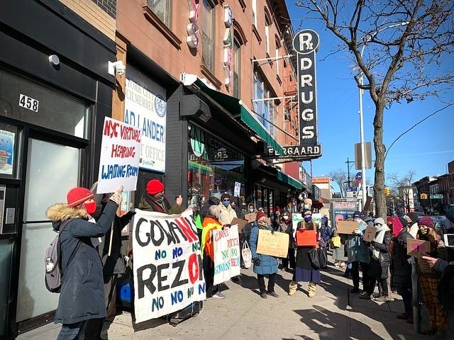 Opponents of the Gowanus Rezoning, who are leading the charge with a lawsuit, held a rally this week.