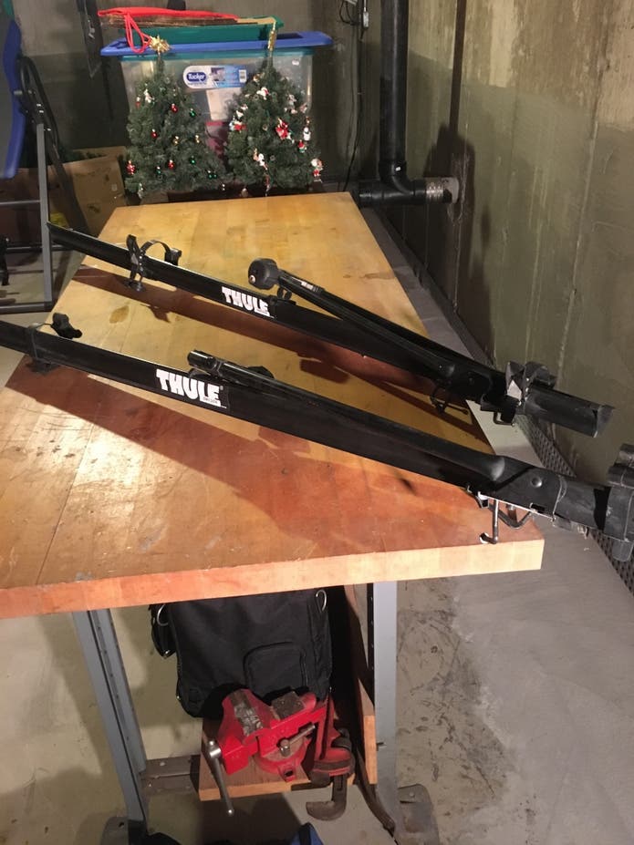 thule upright bike carrier installation