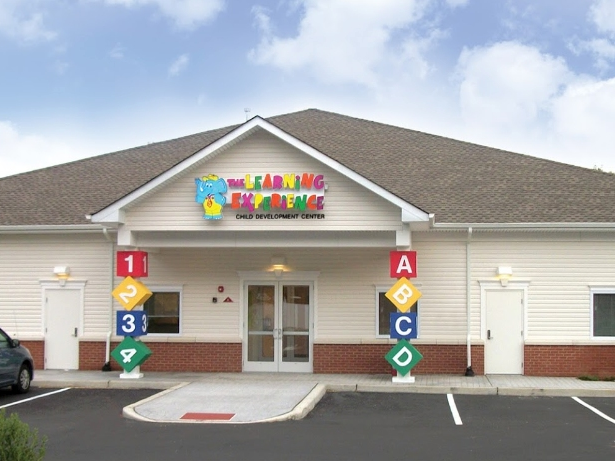The Learning Experience in Manahawkin received the company's "Center of Excellence" Award.