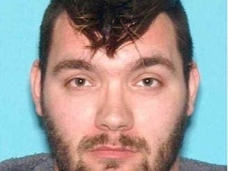 A Lacey man pleaded guilty to luring an underage boy, the OAG said.