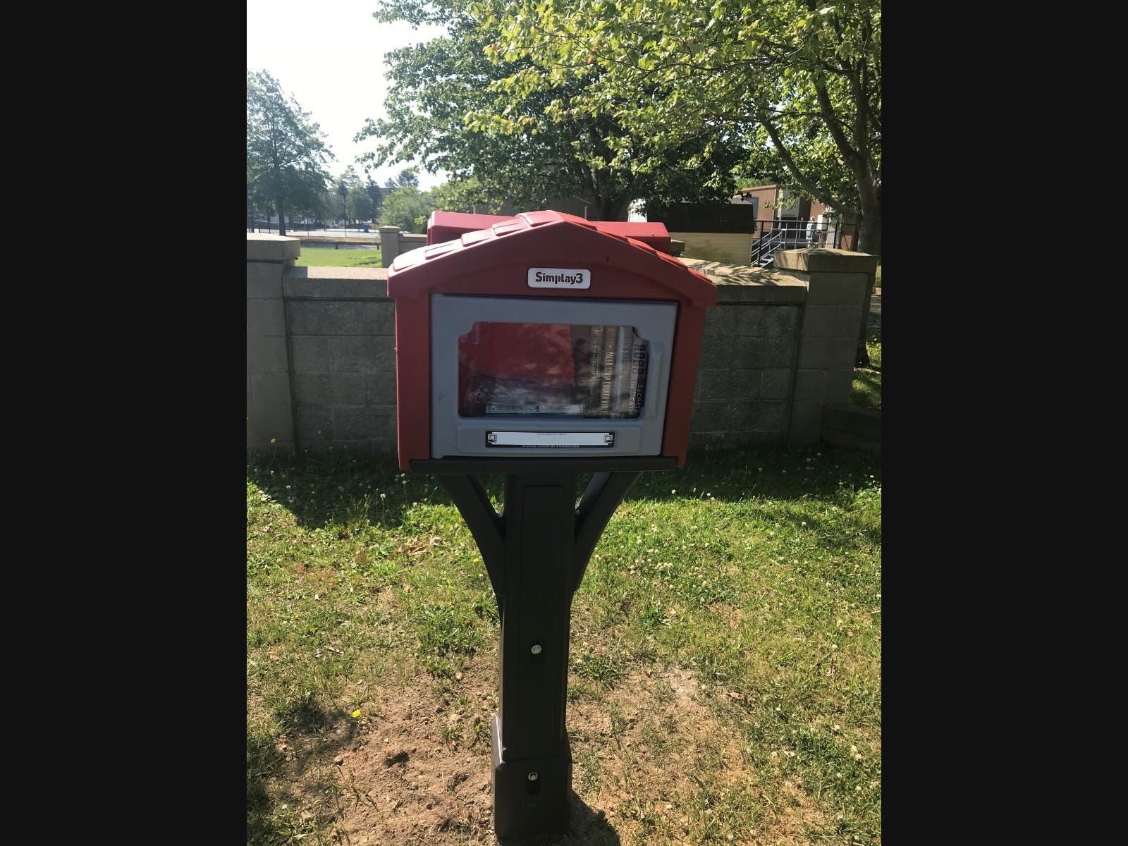 News small post card thumbnail