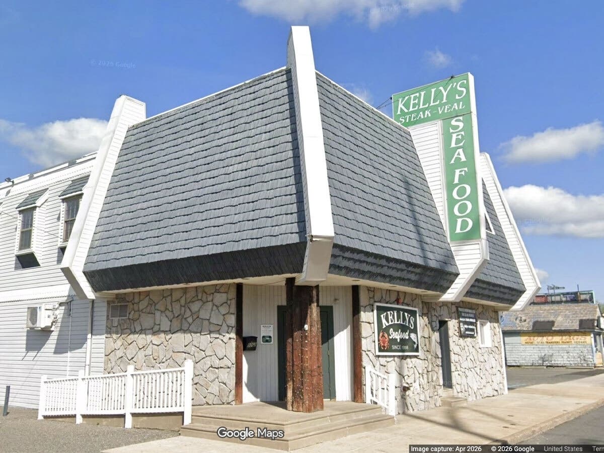 Kelly's Seafood in Northeast Philadelphia