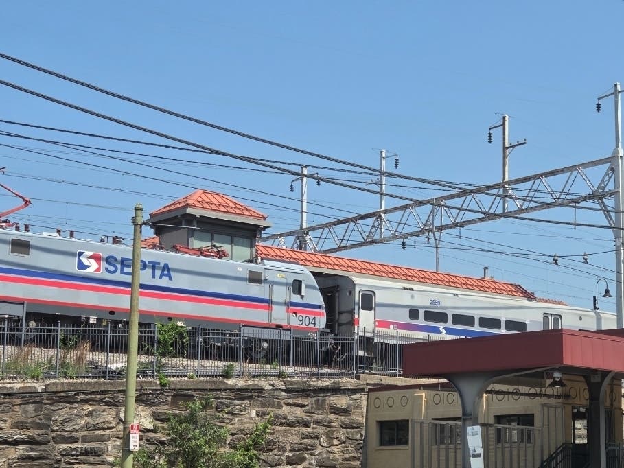 A SEPTA Regional Rail train