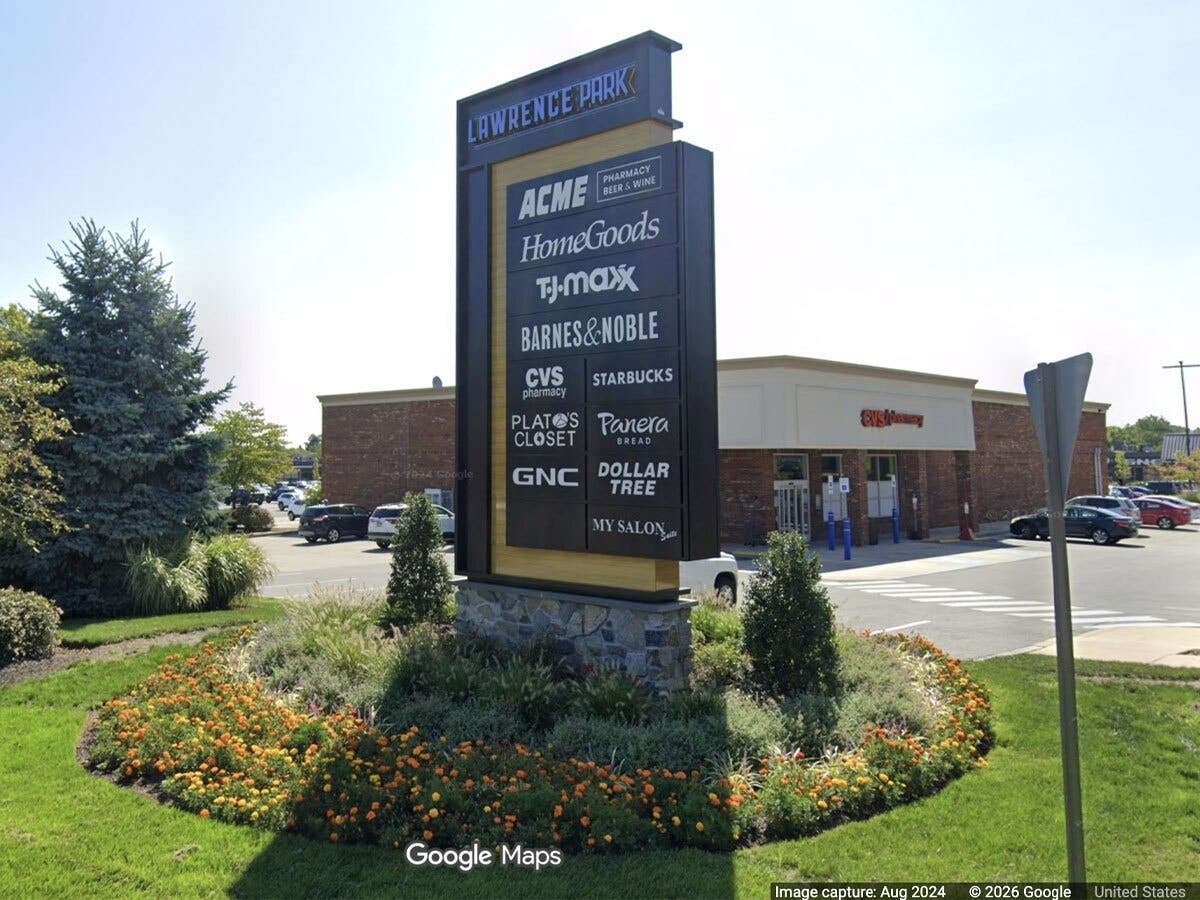 Lawrence Park Shopping Center