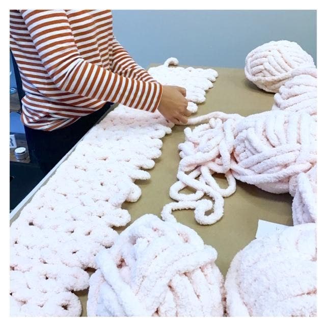 Cozy Knit Blanket Workshop